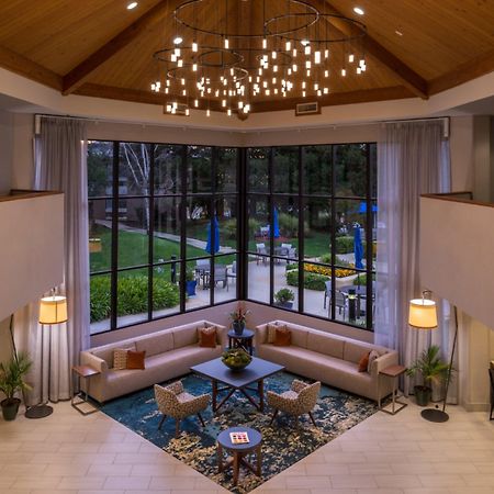 Holiday Inn Express Walnut Creek By Ihg Exterior foto