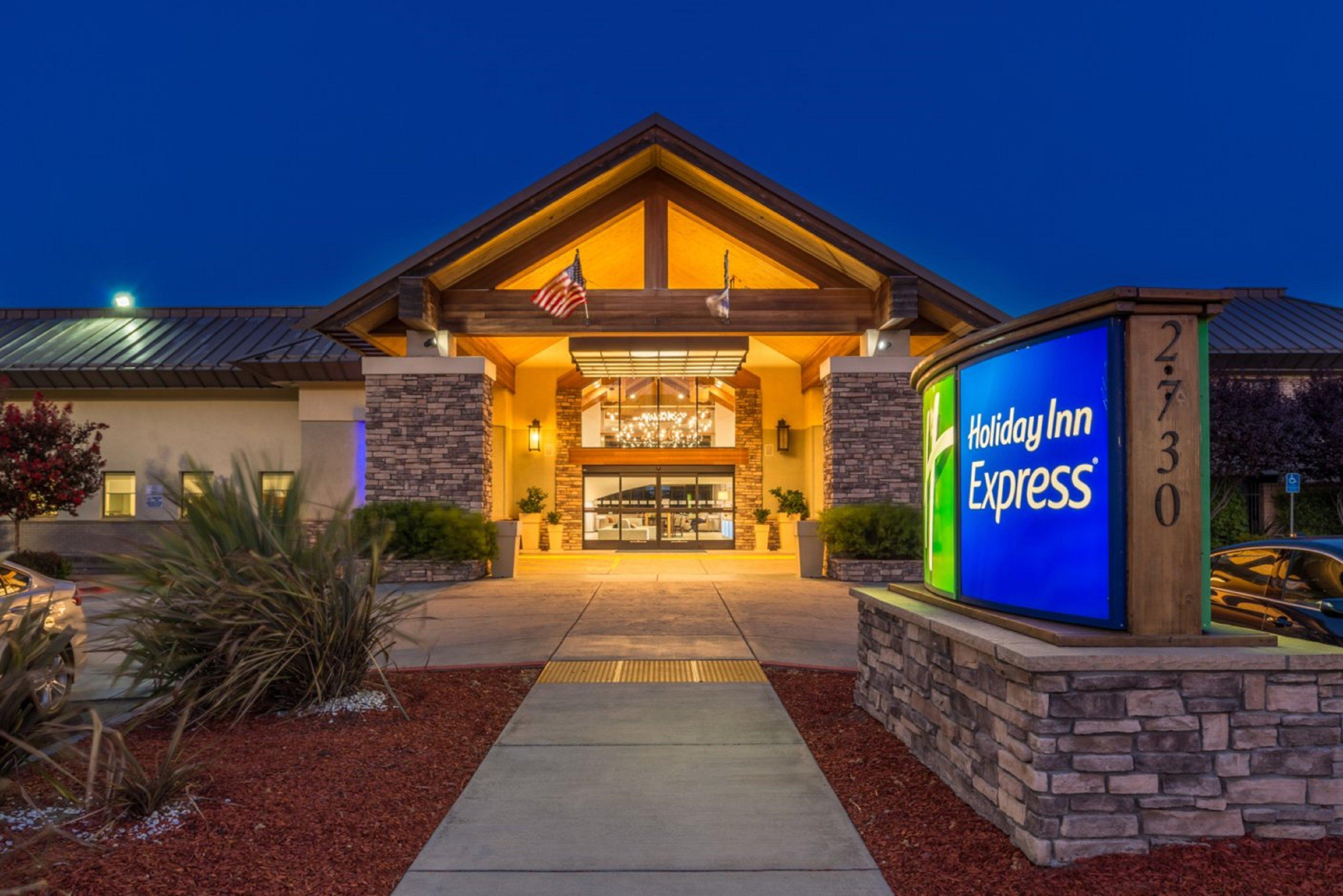 Holiday Inn Express Walnut Creek By Ihg Exterior foto
