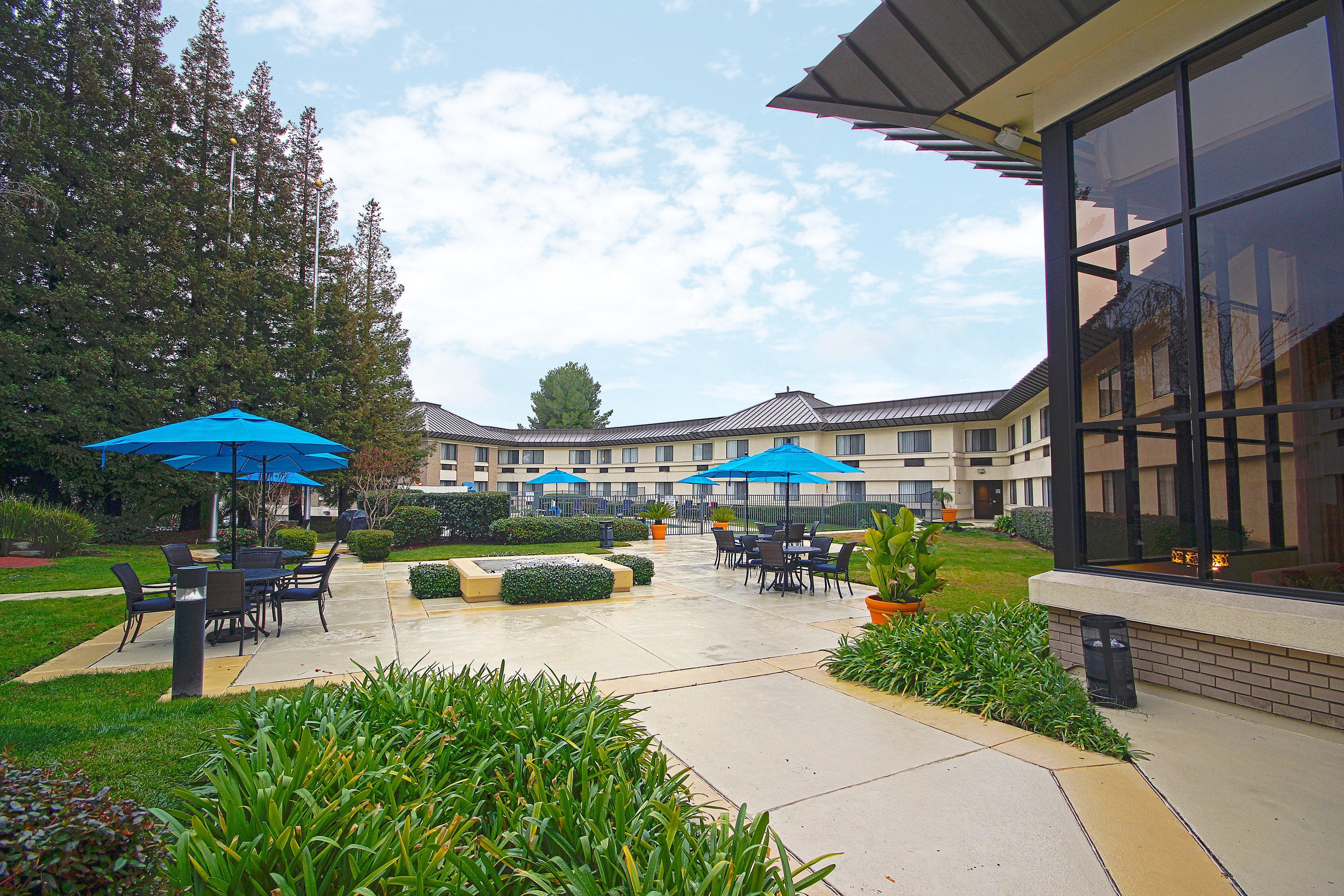 Holiday Inn Express Walnut Creek By Ihg Exterior foto